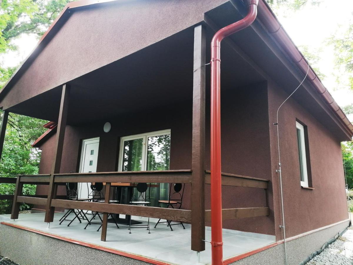Chaty a Apartmány Hracholusky Kemp Kosatka Pnovany Exterior foto