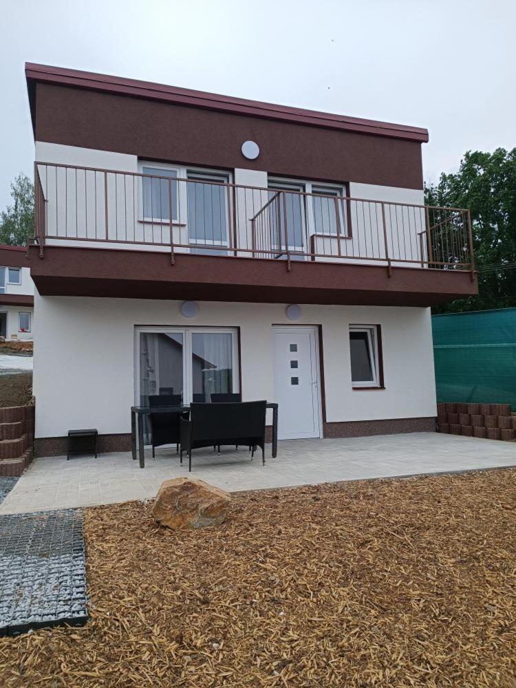Chaty a Apartmány Hracholusky Kemp Kosatka Pnovany Exterior foto